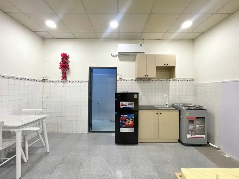 Nhà 2 tầng 5 phòng ngủ tại khu VIP Lam Sơn, Phú Nhuận, thuận tiện đầu tư... Bán nhà riêng tại Đức Nhuận, Hồ Chí Minh 01