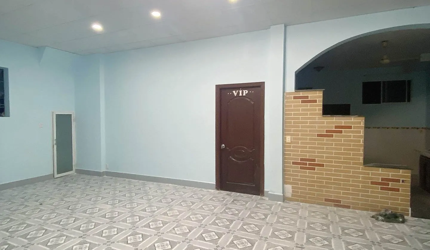 Bán nhà riêng 2 tầng tại khu vực Bình Lợi, diện tích 160m2, pháp lý rõ ràng... Bán nhà riêng tại Bình Lợi Trung, Hồ Chí Minh 01