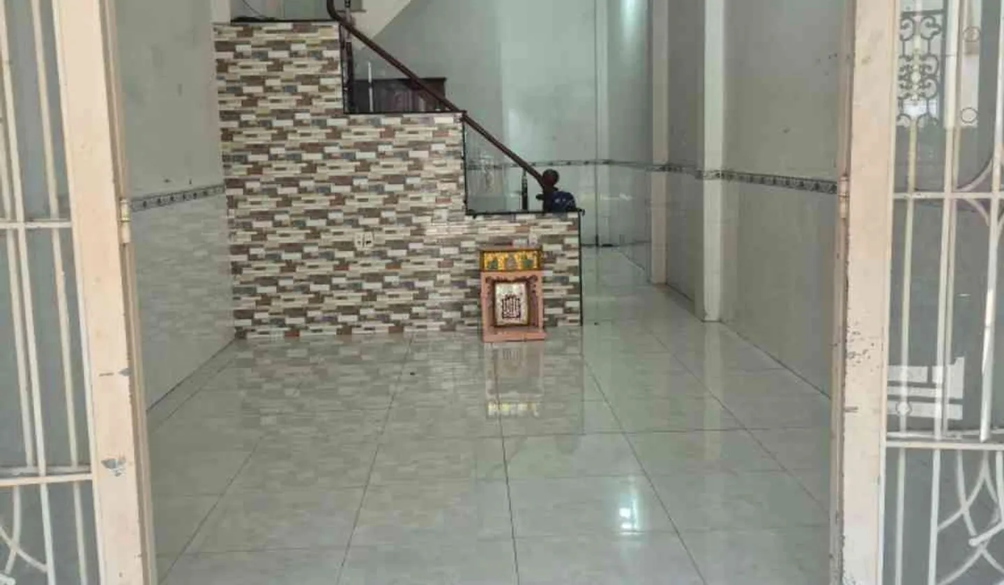 🏡🔥 BÁN NHÀ 3 TẦNG – LIÊN ẤP 123, TÂN VĨNH LỘC – GIÁ CHỈ 4 TỶ 🔥🏡
📐 Diện tích: 4 x 14,3m... Bán nhà riêng tại Tân Vĩnh Lộc, Hồ Chí Minh 01