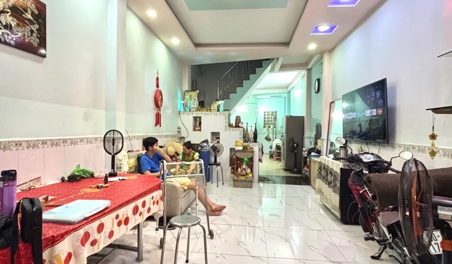GIẢM GẤP 300 TRIỆU BÁN NHÀ LÊ ĐÌNH CẨN BÌNH TÂN - 69M2 2 TẦNG ĐƯỜNG 5M THÔNG Ở NGAY GIÁ 5TY2 TL... Bán nhà riêng tại Tân Tạo, Hồ Chí Minh 01