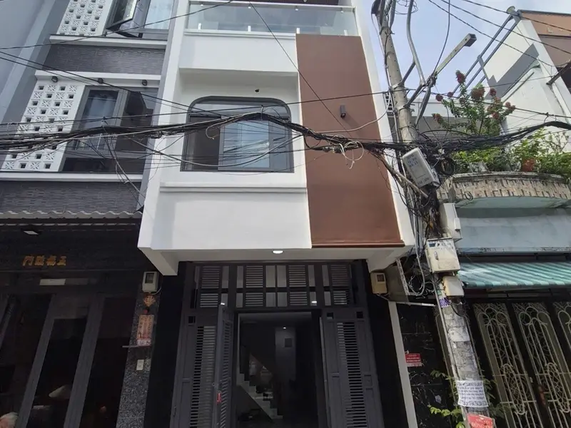 NHÀ ĐẸP LẠC LONG QUÂN -QUẬN 11 – HẺM XE TẢI 6M THÔNG – GẦN ĐẦM SEN – 3 TẦNG KIÊN CỐ- NHỈNH 6 TỶ... Bán nhà riêng tại Bình Thới, Hồ Chí Minh 01