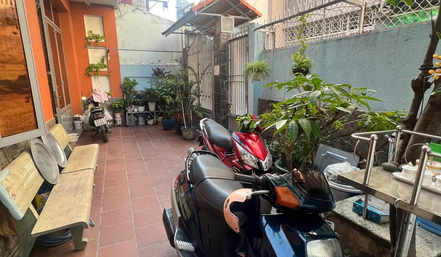 Bán nhà riêng 1 tầng, 86m2, vị trí trung tâm Phường Tân Bình, gần chợ Hoàng Hoa Thám... Bán nhà riêng tại Tân Bình, Hồ Chí Minh 01