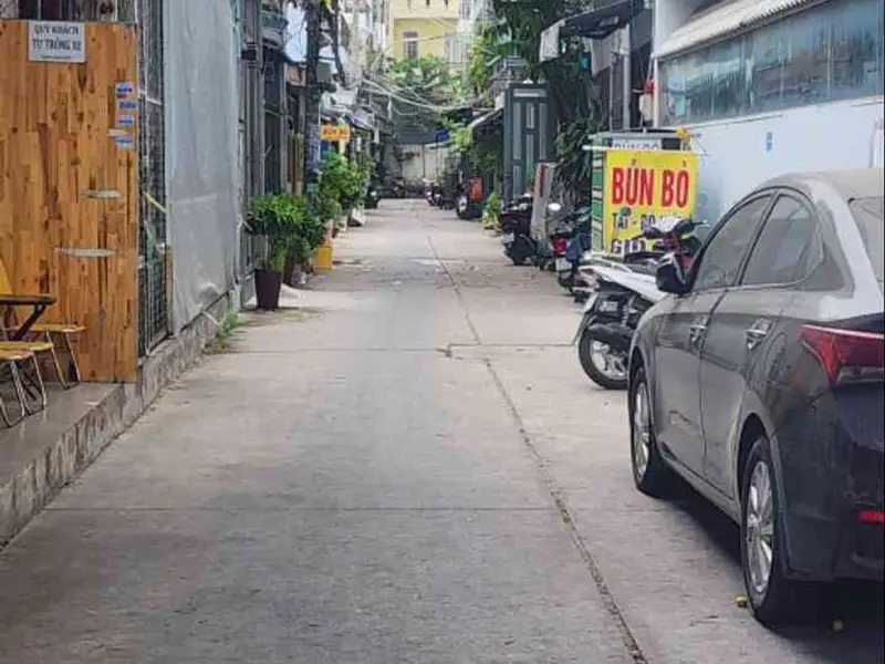 NHỈNH 4T -TRUNG MỸ TÂY -NHÀ CÂP 4-50M2... Bán nhà riêng tại Trung Mỹ Tây, Hồ Chí Minh 01