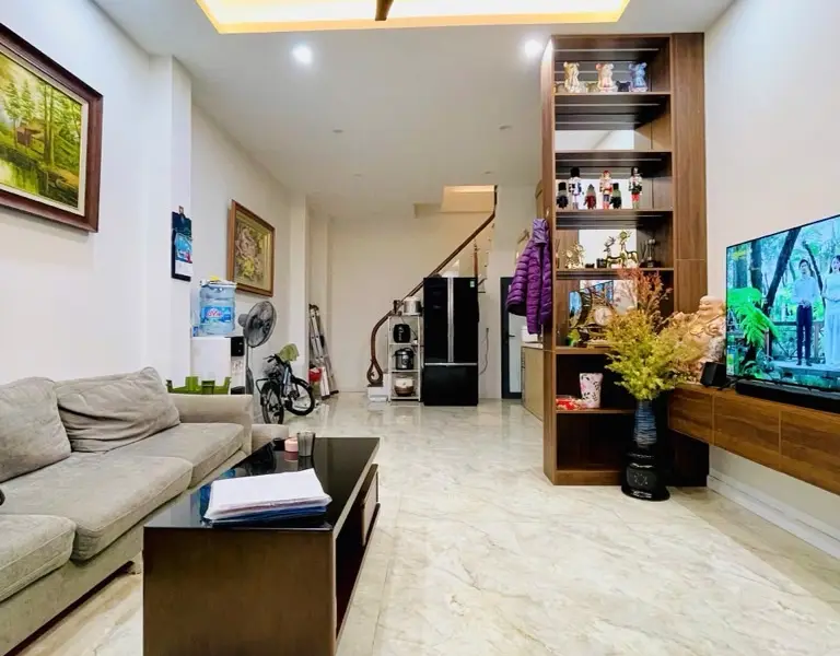BÁN NHÀ TRUNG TÂM BA ĐÌNH NHÀ ĐẸP Ở NGAY 33M FULL NỘI THẤT VÀI BƯỚC RA PHỐ CHỐT QUANH 9.9 TỶ... Bán nhà riêng tại Ngọc Hà, Hà Nội 01