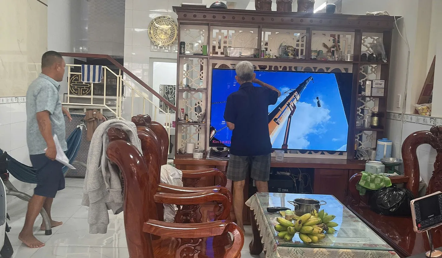 4.71x12, nở hậu 4.72, nhà 2 tầng kiên cố, 3 phòng ngủ, 1 phòng thờ, 3 vệ sinh
- Vị trí cực đẹp... Bán nhà mặt phố tại Nhà Bè, Hồ Chí Minh 01