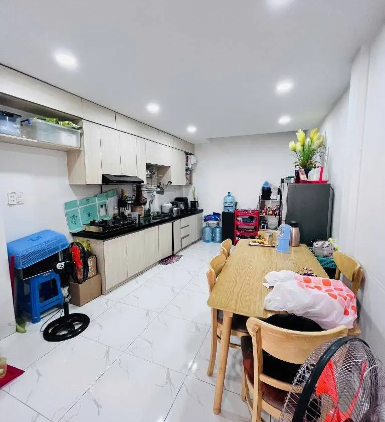 Nhà 5 tầng Đẹp Lung Linh Quận 3, Giá Sốc Giảm 1.6 Tỷ... Bán nhà riêng tại Nhiêu Lộc, Hồ Chí Minh 01