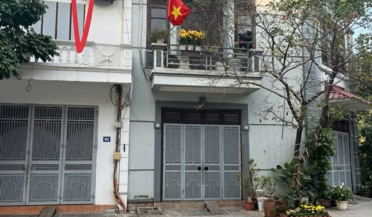 BÁN NHÀ VIỆT HƯNG 55M2- NGÕ TO NHƯ PHỐ, VỈA HÈ, Ô TÔ TRÁNH - 17.8 Tỷ... Bán nhà mặt phố tại Việt Hưng, Hà Nội 01