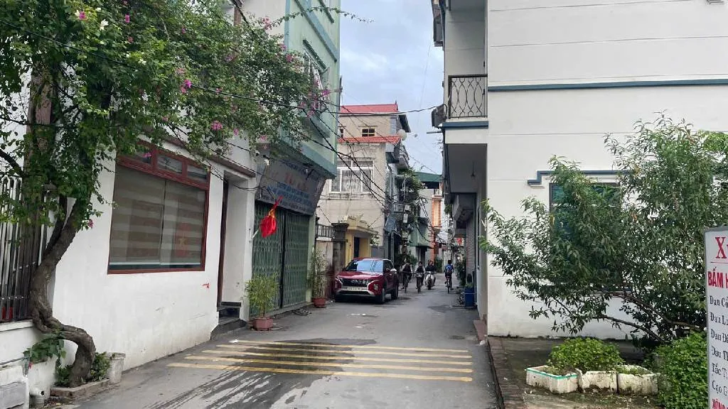 Bán đất rộng 97.9m2 tại phường Từ Sơn, Bắc Ninh giá 3.5 tỷ... Bán đất tại Từ Sơn, Bắc Ninh 01