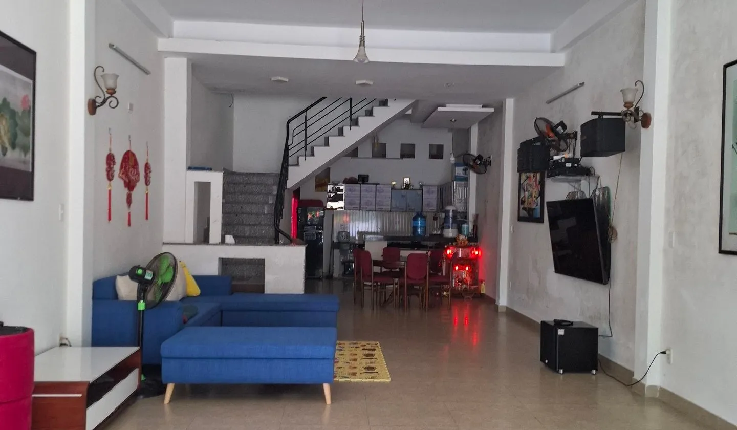 Nhà phố 2 tầng ven sông Hòa Xuân giá tốt... Bán nhà mặt phố tại Hòa Xuân, Đà Nẵng 01