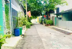 Nhà Riêng Sang Trọng Hóc Môn với Mặt Tiền Rộng và Không Gian Đón Ánh Sáng Tự Nhiên... Bán nhà riêng tại Đông Thạnh, Hồ Chí Minh 02