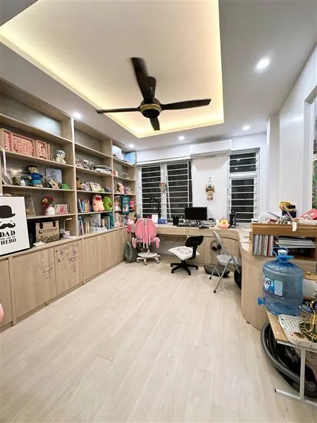 Bán nhà 5 tầng 40m² khu Kim Giang, ô tô cách 10m, sổ chính chủ... Bán owner_side tại Định Công, Hà Nội 01