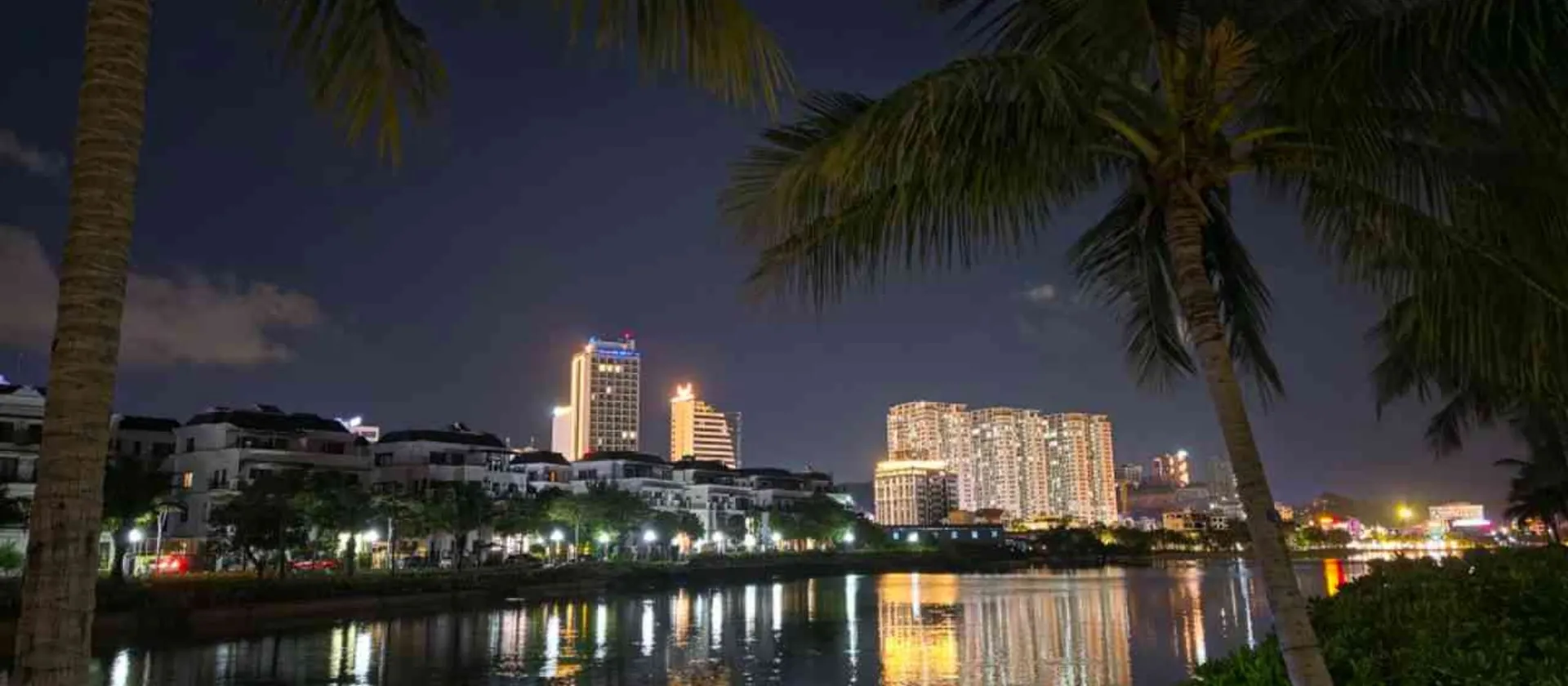 Bán liền kề góc 3 mặt thoáng tại phường Bãi Cháy, Quảng Ninh, tầm nhìn biển... Bán biệt thự, liền kề tại Bãi Cháy, Quảng Ninh 01