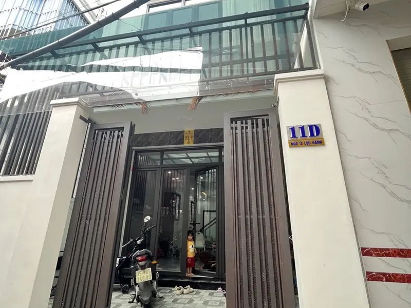 Nhà riêng 3 tầng thiết kế hiện đại, lô góc thoáng sáng tại khu vực trung tâm... Bán nhà riêng tại Đông Hải, Hải Phòng 01