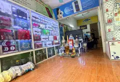 MẶT PHỐ TRUNG TÂM VĂN GIANG- HƯNG YÊN- GIÁ TỐT- ĐẦU TƯ- KINH DOANH.
💥HẠ CHÀO HƠN 2 TỶ - BÁN GẤP
.... Bán nhà mặt phố tại Phụng Công, Hưng Yên 06