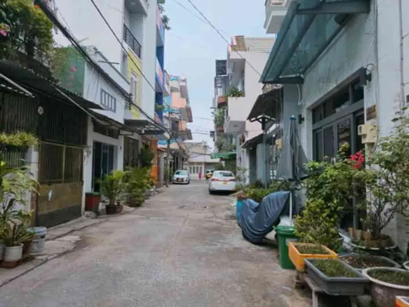 Nhà riêng 4 tầng, 4 phòng ngủ tại Bình Hưng Hòa, Quận Bình Tân với giá hấp dẫn... Bán nhà riêng tại Bình Tân, Hồ Chí Minh 01