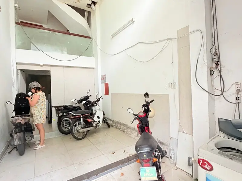 MẶT TIỀN ĐƯỜNG TRƯỜNG SA THOÁNG MÁT NGAY TRUNG TÂM - 4 TẦNG - 45M2 - SỔ VUÔNG... Bán nhà mặt phố tại Tân Sơn Hòa, Hồ Chí Minh 01