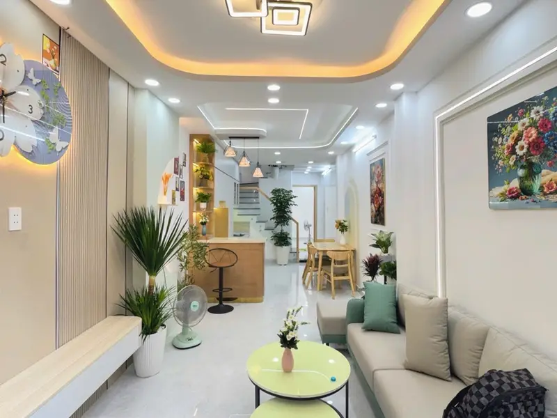 Nhà mới xây 3 tầng kiên cố, vị trí vàng gần Hương Lộ 2 Bình Tân, giá chỉ 4.98 tỷ... Bán nhà riêng tại Bình Trị Đông, Hồ Chí Minh 01