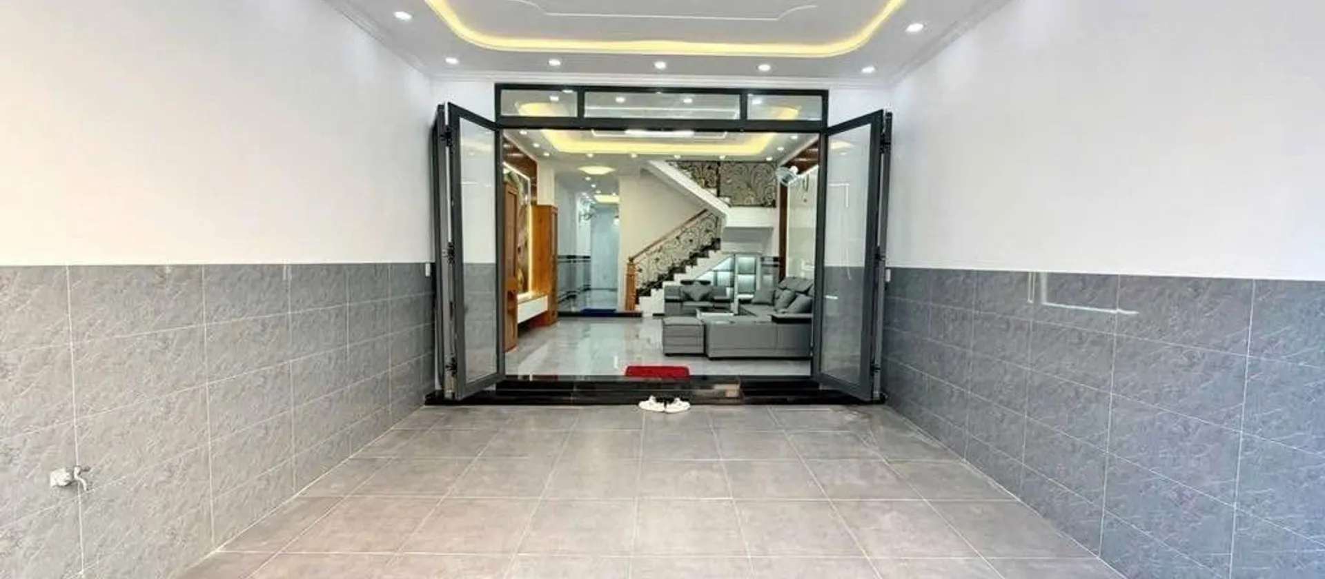 Bán nhà 2 tầng 4PN hẻm HXH Lê Văn Khương Quận 12, diện tích 92m2... Bán nhà riêng tại Tân Thới Hiệp, Hồ Chí Minh 01