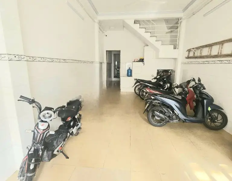 Chung cư dịch vụ cho thuê tại phường 10, quận Tân Bình - 3 tầng, 10 phòng, thu nhập ổn định... Bán owner_side tại Bảy Hiền, Hồ Chí Minh 01