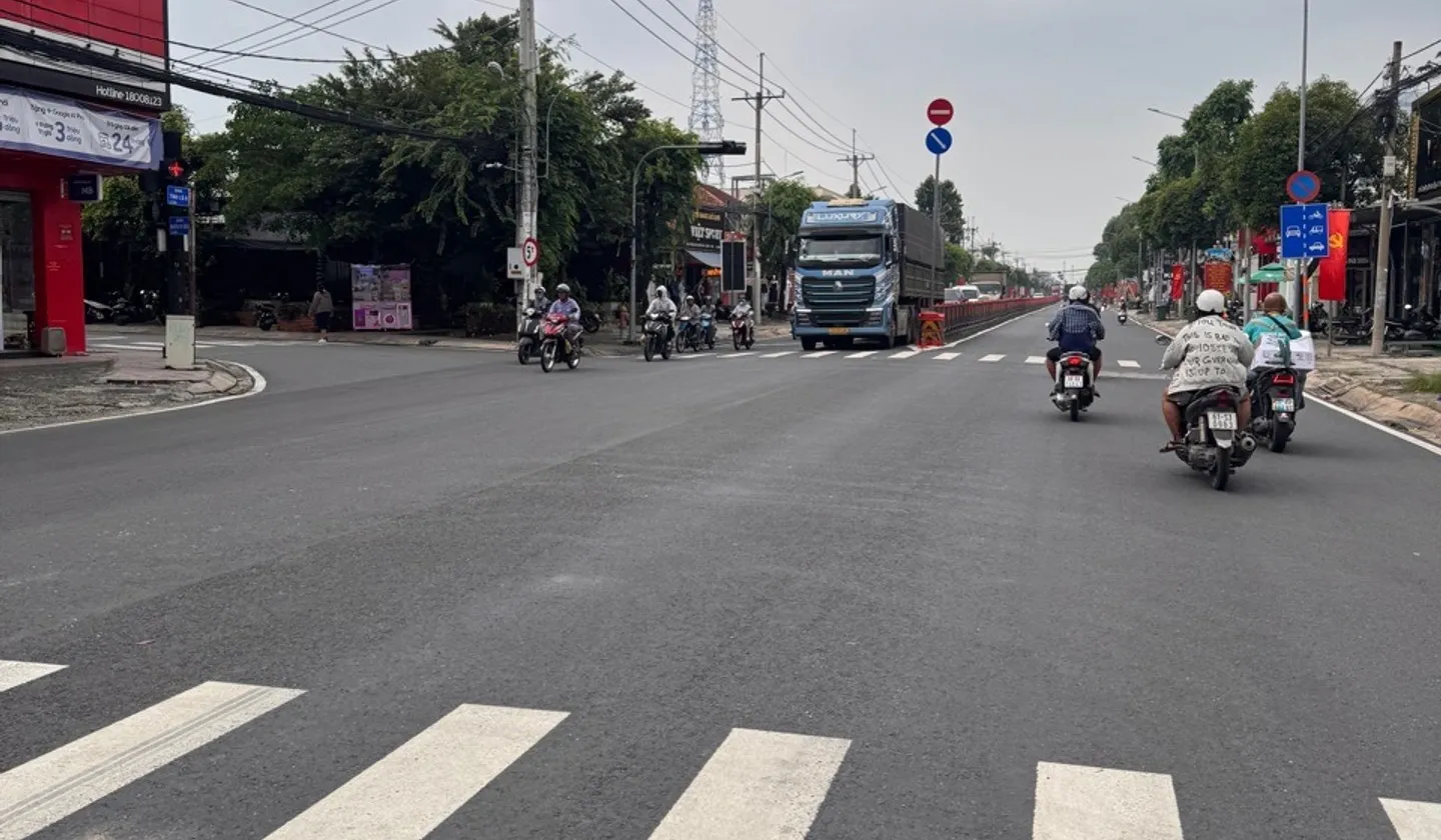 🌈🌈ĐẤT ĐẸP NGAY MẶT TIỀN KÊNH LÁNG – 30x50M – PHÙ HỢP MUA GIỮ TIỀN, ĐẦU TƯ DÀI HẠN – 2,7 TỶ... Bán đất tại Củ Chi, Hồ Chí Minh 01