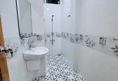 Nhà mới 4 tầng sân thượng, hẻm xe hơi ngay Nguyễn Kiệm... Bán nhà riêng tại Đức Nhuận, Hồ Chí Minh 08