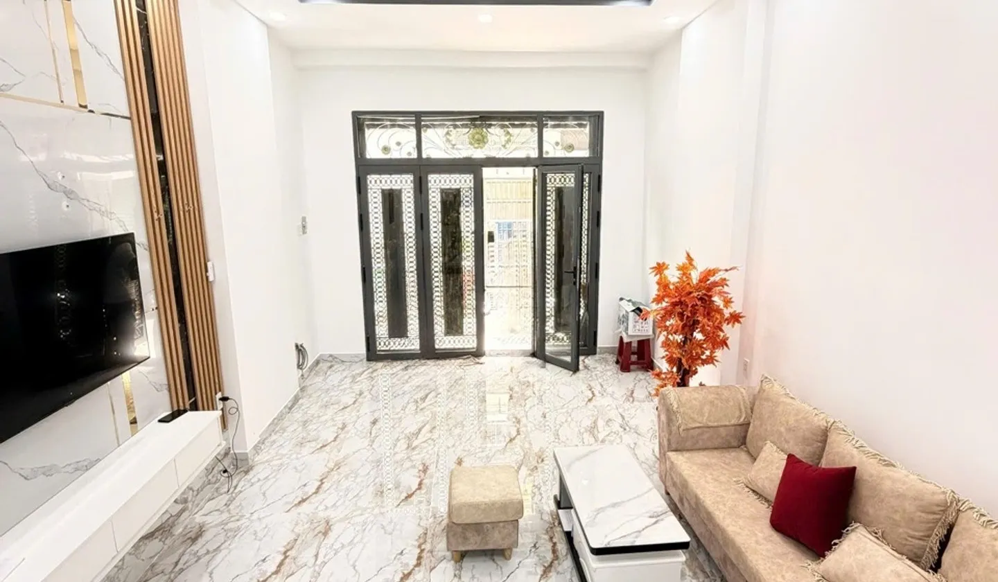 Nhà mặt phố mới toanh khu VIP Tân Bình, giá siêu tốt... Bán nhà mặt phố tại Bảy Hiền, Hồ Chí Minh 01