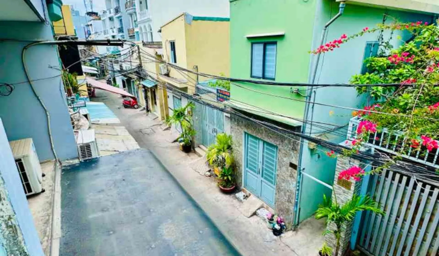 Nhà đẹp hẻm 4m quận 8, giá tốt cho nhà đầu tư... Bán nhà riêng tại Chánh Hưng, Hồ Chí Minh 01