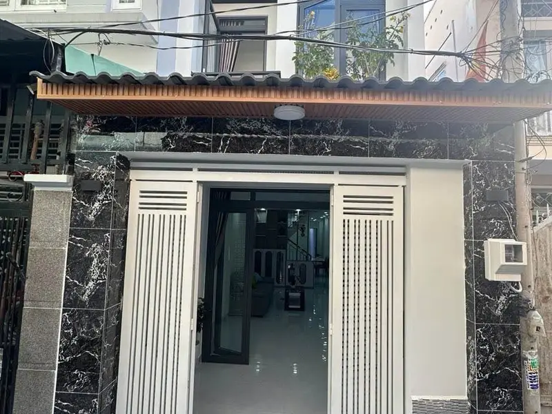 Bán nhà 2 tầng 4 phòng ngủ tại Quận 7 giá 6.7 tỷ... Bán nhà riêng tại Phú Thuận, Hồ Chí Minh 01