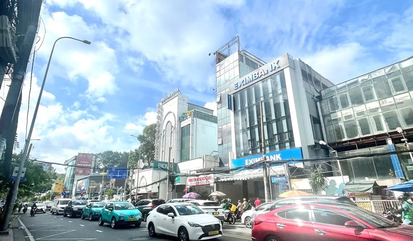Nhà 4 Tầng Hẻm Xe Hơi Gần Quận 1... Bán nhà riêng tại Xuân Hòa, Hồ Chí Minh 01