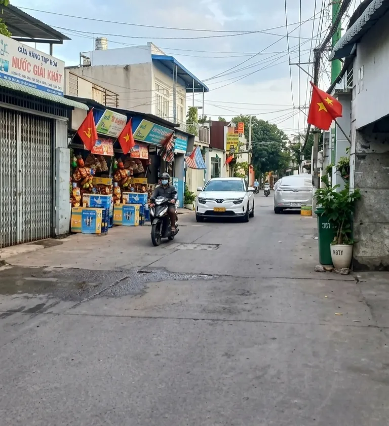NHÀ ĐÚC 3 LẦU HẺM XE TẢI TRÁNH TÔ NGỌC VÂN/QL1A, Q12 – NGANG 5,2x20M – HƠN 6 TỶ.... Bán nhà riêng tại Thới An, Hồ Chí Minh 01