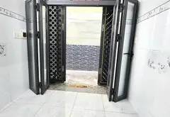 Nhà 2 tầng tiện nghi ngay trung tâm Quận 8, giá hợp lý... Bán nhà riêng tại Bình Đông, Hồ Chí Minh 02