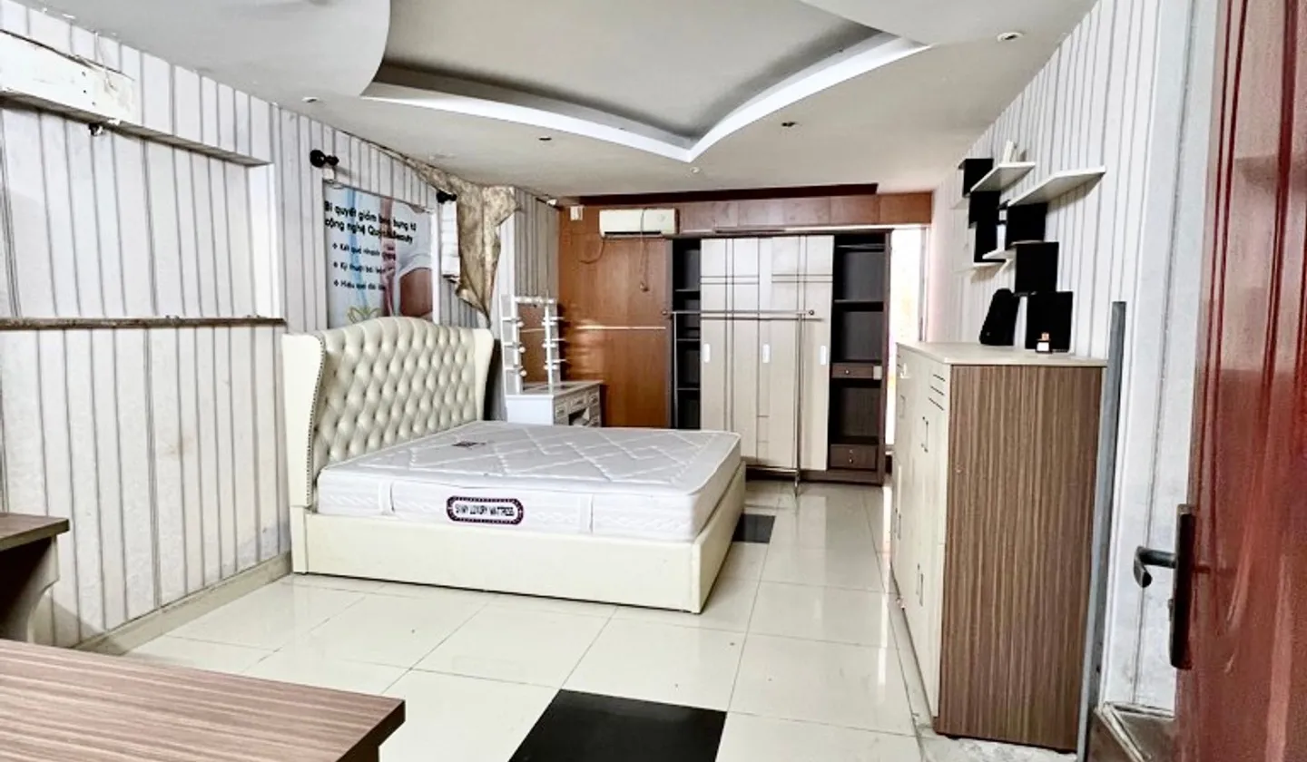 Bán nhà 7 tầng góc rộng 20m trung tâm Tân Bình... Bán nhà riêng tại Tân Sơn Hòa, Hồ Chí Minh 01