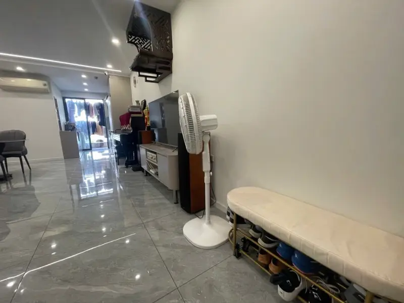 Căn hộ chung cư 2 phòng ngủ tại phường Đại Mỗ, Hà Nội giá 5.55 tỷ... Bán căn hộ chung cư tại Đại Mỗ, Hà Nội 01