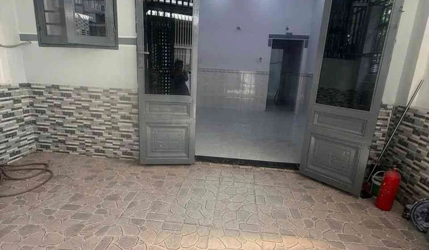 Nhà 2 tầng đẹp, ô tô vào tận cửa ở Hóc Môn... Bán nhà riêng tại Xuân Thới Sơn, Hồ Chí Minh 01