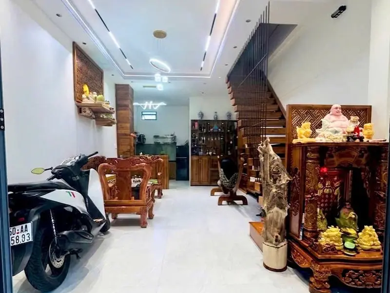Nhà đẹp 2 tầng hẻm xe hơi, nội thất cao cấp, giá tốt tại Bình Tân – Cơ hội khó bỏ lỡ... Bán nhà riêng tại Bình Trị Đông, Hồ Chí Minh 01