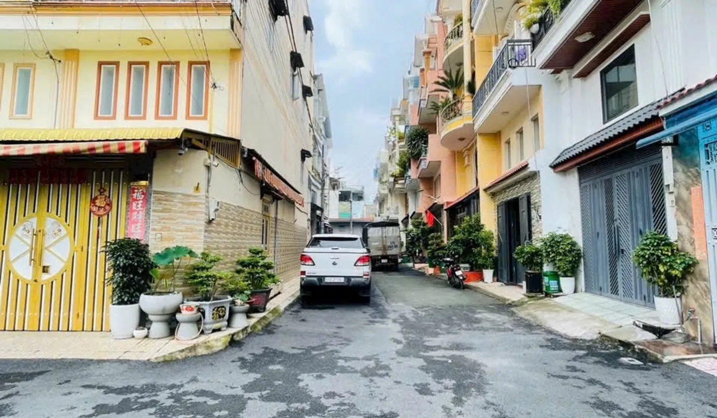 TRUNG MỸ TÂY – NHÀ 4 TẦNG, ĐƯỜNG 8M – GIÁ 5,8 T.Ỷ... Bán nhà riêng tại Trung Mỹ Tây, Hồ Chí Minh 01