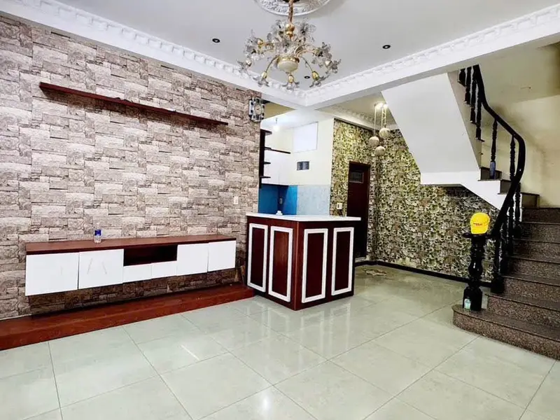 Nhà 4 tầng hiện đại, 5 phòng ngủ giữa trung tâm Phường Duyên Hồng... Bán nhà riêng tại Diên Hồng, Hồ Chí Minh 01