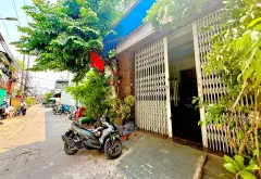 Bán nhà liên khu 10 - 11
 4.3 x 18. 4 tầng
7ty7. Tl... Bán nhà riêng tại Bình Trị Đông, Hồ Chí Minh 02