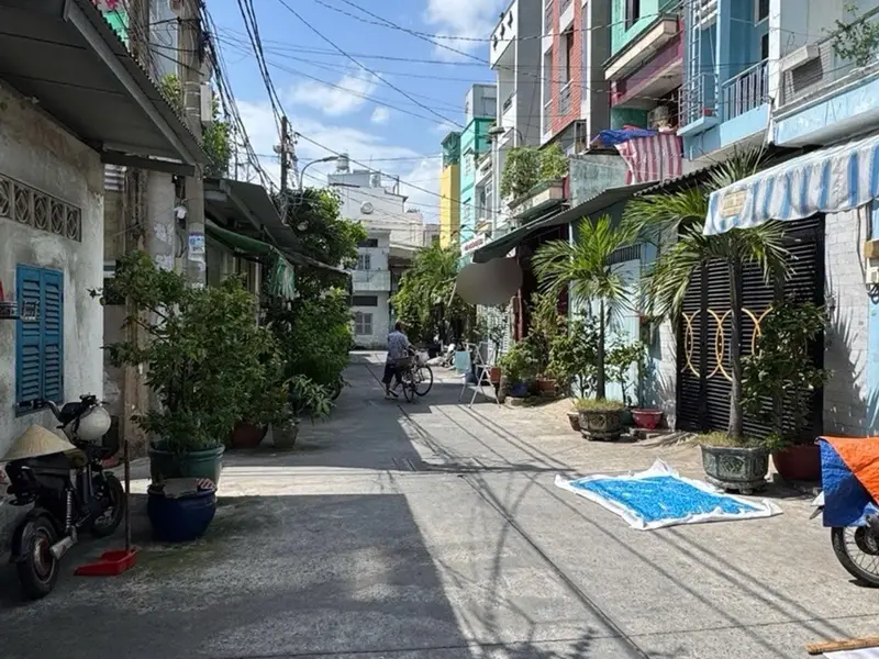 B.án Nh.à TTQ.11 - ngay khu nguyễn Chí Thanh - Lò Siêu - Hàn Hải Nguyên - 3/2 - DT: 63m2 nở hậu 5.7... Bán nhà riêng tại Minh Phụng, Hồ Chí Minh 01