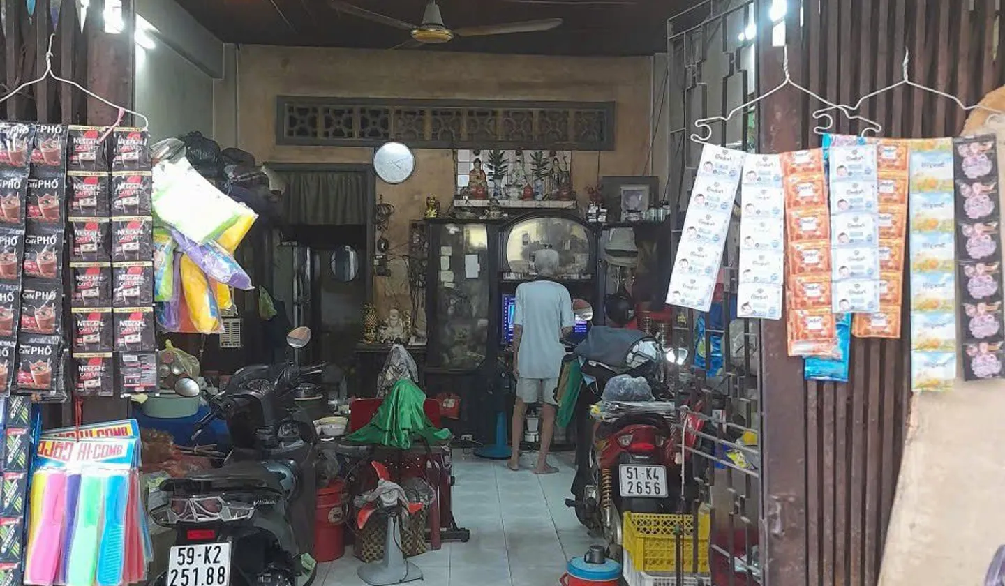 Bán nhà 2 tầng 43m2 hẻm sau chợ Bình Tây, quận 6, giá 5.1 tỷ... Bán nhà riêng tại Bình Tiên, Hồ Chí Minh 01
