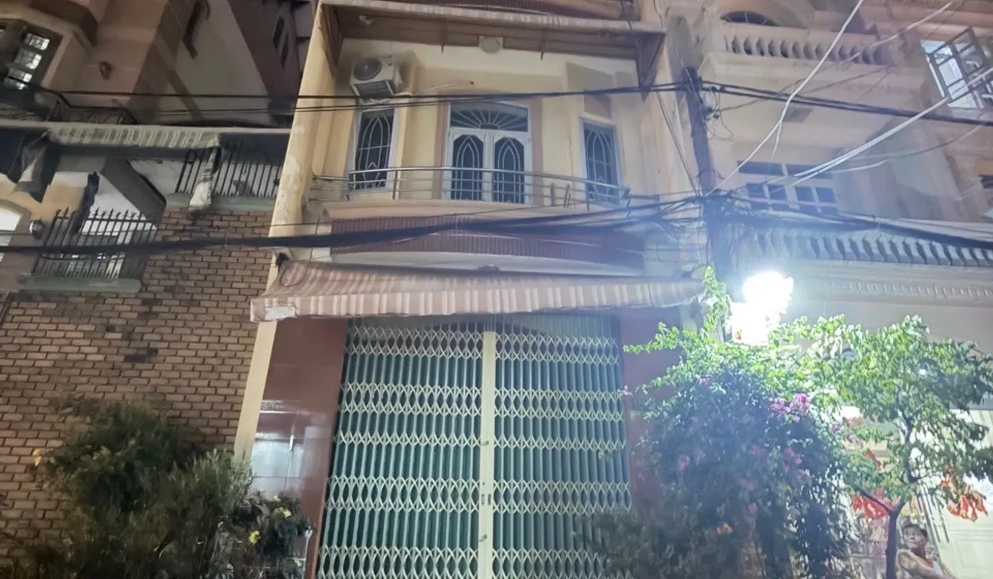 Cơ hội vàng sở hữu nhà mặt phố Quận 6 với giá giảm sốc chỉ còn 11,49 tỷ... Bán nhà mặt phố tại Phú Lâm, Hồ Chí Minh 01