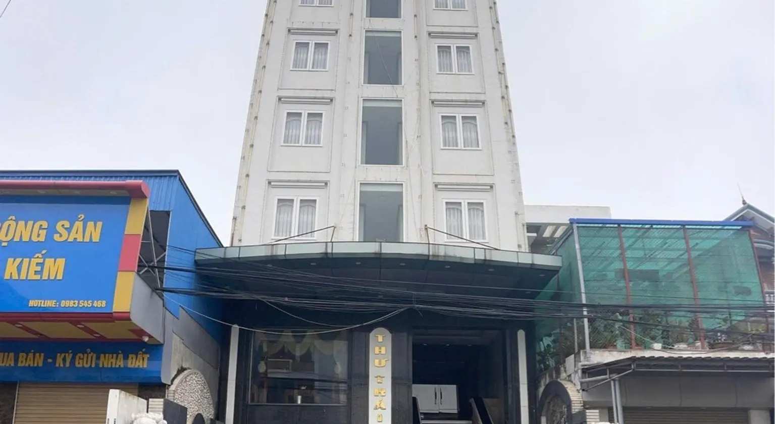 Cơ hội sở hữu khách sạn 8 tầng vị trí đắc địa tại Thủy Nguyên... Bán bất động sản khác tại Lưu Kiếm, Hải Phòng 01