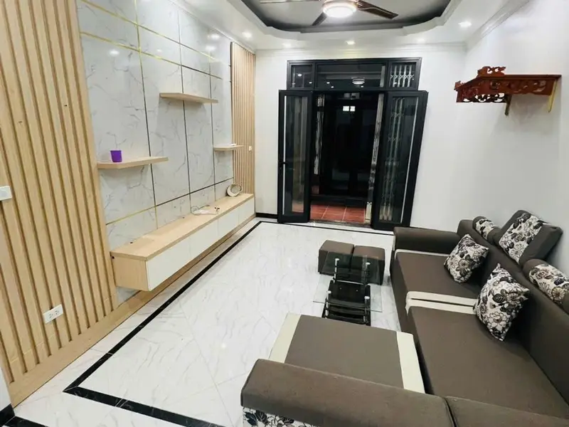 Nhà 5 tầng, 3 ngủ, 4 tắm giảm giá tại quận Hòa Bình... Bán nhà riêng tại Yên Nghĩa, Hà Nội 01