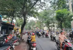 NGUYỄN DU, DĨ AN - CHỈ 5,X TỶ SỞ HỮU NHÀ 3 TẦNG 107M2 FULL T.C – NGANG 6,6M – HXH... Bán nhà riêng tại Dĩ An, Hồ Chí Minh 10