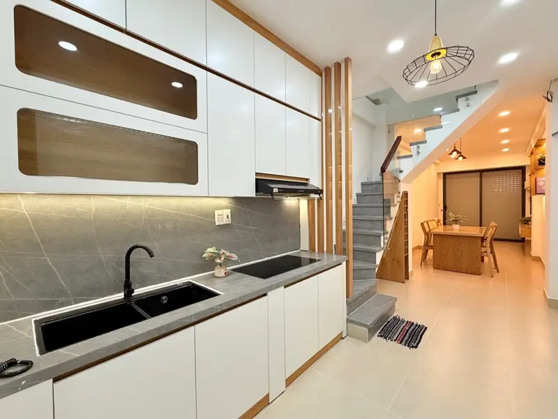 Góc 2 Mặt Tiền Hẻm Xe Tải Cư Xá 666 - 3 Tháng 2, Quận 10 - Ô Tô Đỗ Ngày Đêm... Bán nhà riêng tại Diên Hồng, Hồ Chí Minh 01