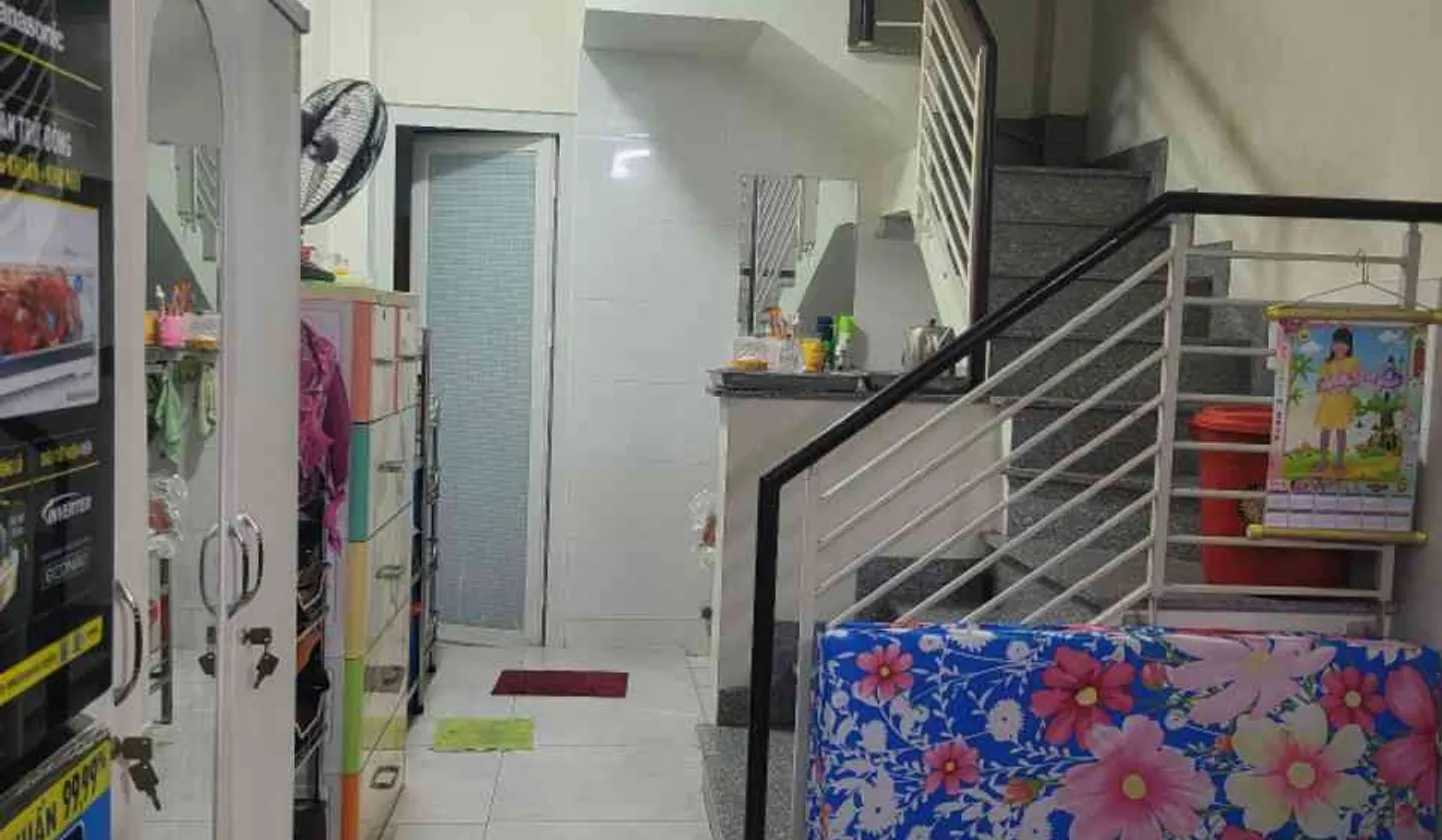 Bán nhà riêng 4 tầng 36m² hẻm xe hơi Cách Mạng Tháng 8, giáp Quận 3, Quận 10... Bán nhà riêng tại Tân Sơn Nhất, Hồ Chí Minh 01