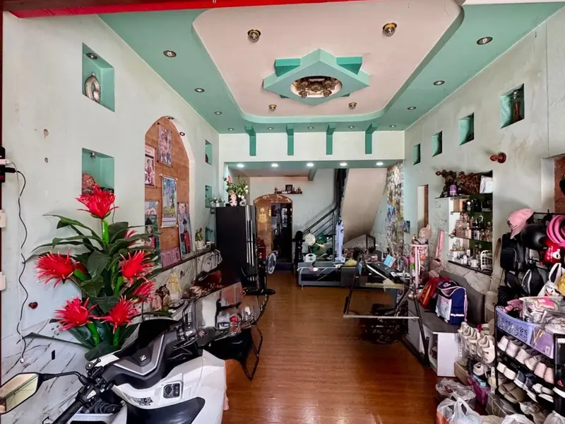 💥💥💥💥 NHÀ CHÍNH CHỦ LÂU NĂM 2 TẦNG NGANG 4.2M - 62M2- SÂN TRƯỚC NHÀ 10M OTO QUAY ĐẦU ĐỖ CỬA🔥🔥... Bán nhà riêng tại Thông Tây Hội, Hồ Chí Minh 01