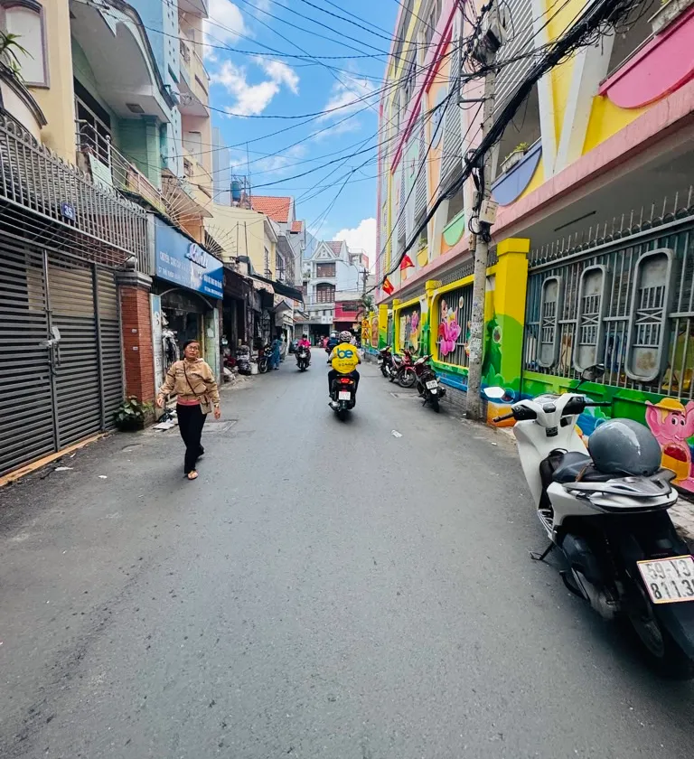 Bán nhà mặt phố 6 tầng nở hậu, diện tích 55.5 m2, trung tâm Tân Bình... Bán nhà mặt phố tại Tân Hòa, Hồ Chí Minh 01