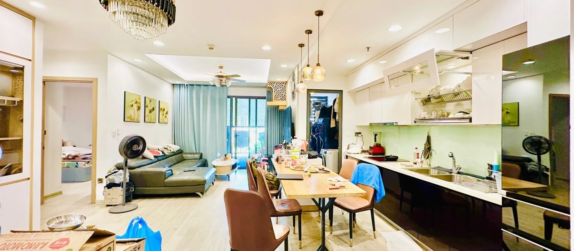 Bán căn hộ 3 phòng ngủ tại Ngọc Lâm, giá 9.5 tỷ... Bán căn hộ chung cư tại Long Biên, Hà Nội 01