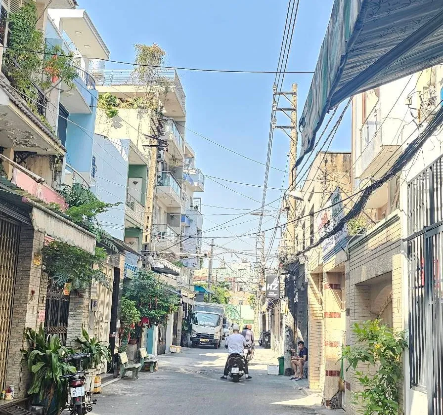 Bán nhà riêng 2 tầng gần chợ Bình Tây quận 6 giá 9.99 tỷ... Bán nhà riêng tại Bình Tây, Hồ Chí Minh 01